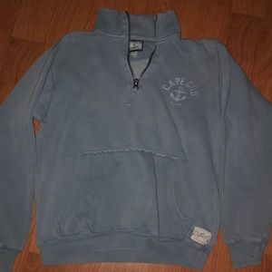 Cuffy’s cape cod quarter zip